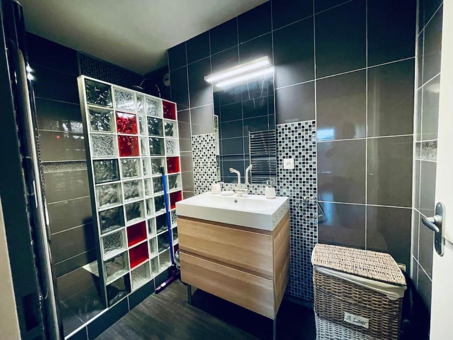 L'Ideal Cosy-Wifi-Netflix Et Garage Vienne Kültér fotó